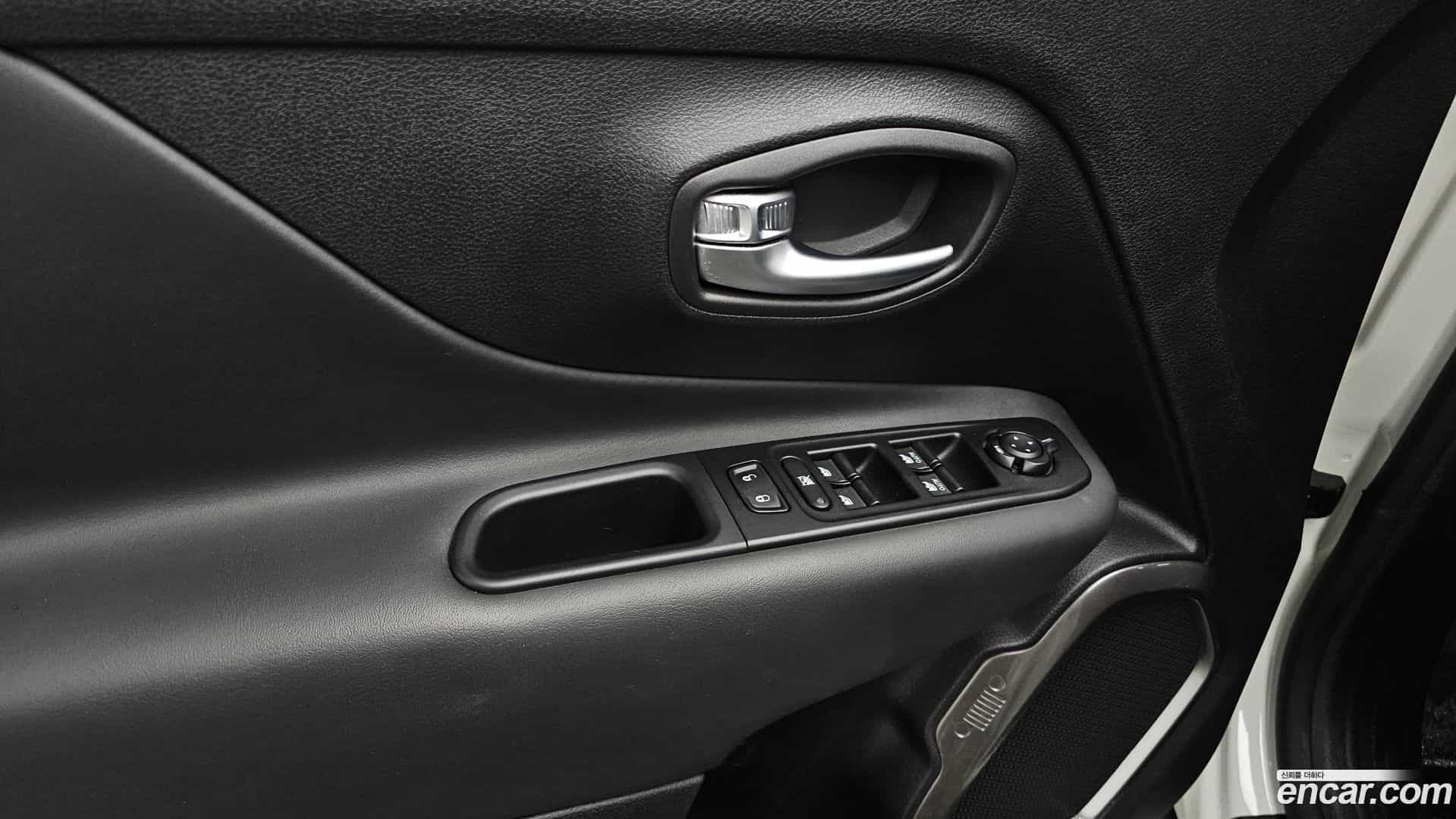 Renegade Jeep 2020.0-OPTION-021