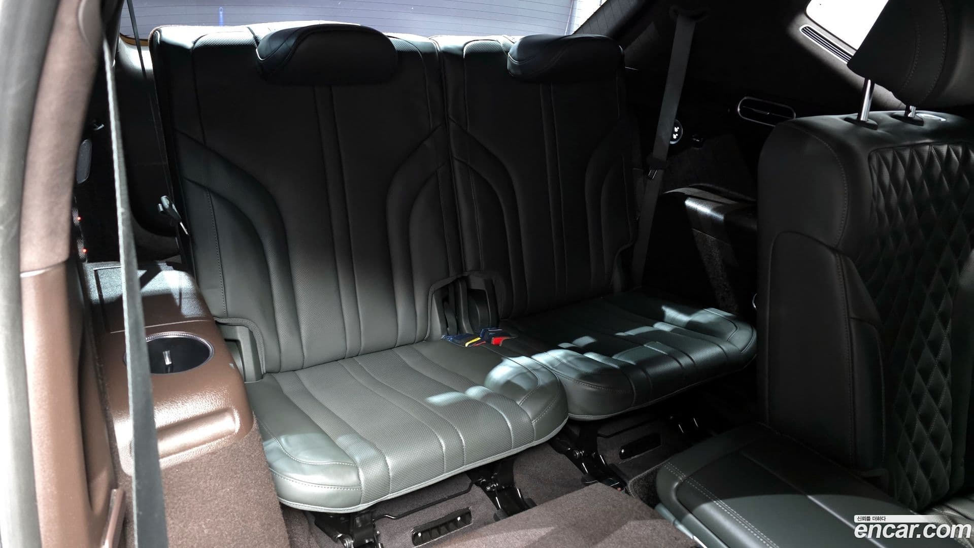 Main__Slider__Photo:GV80 Genesis 2021.10-12