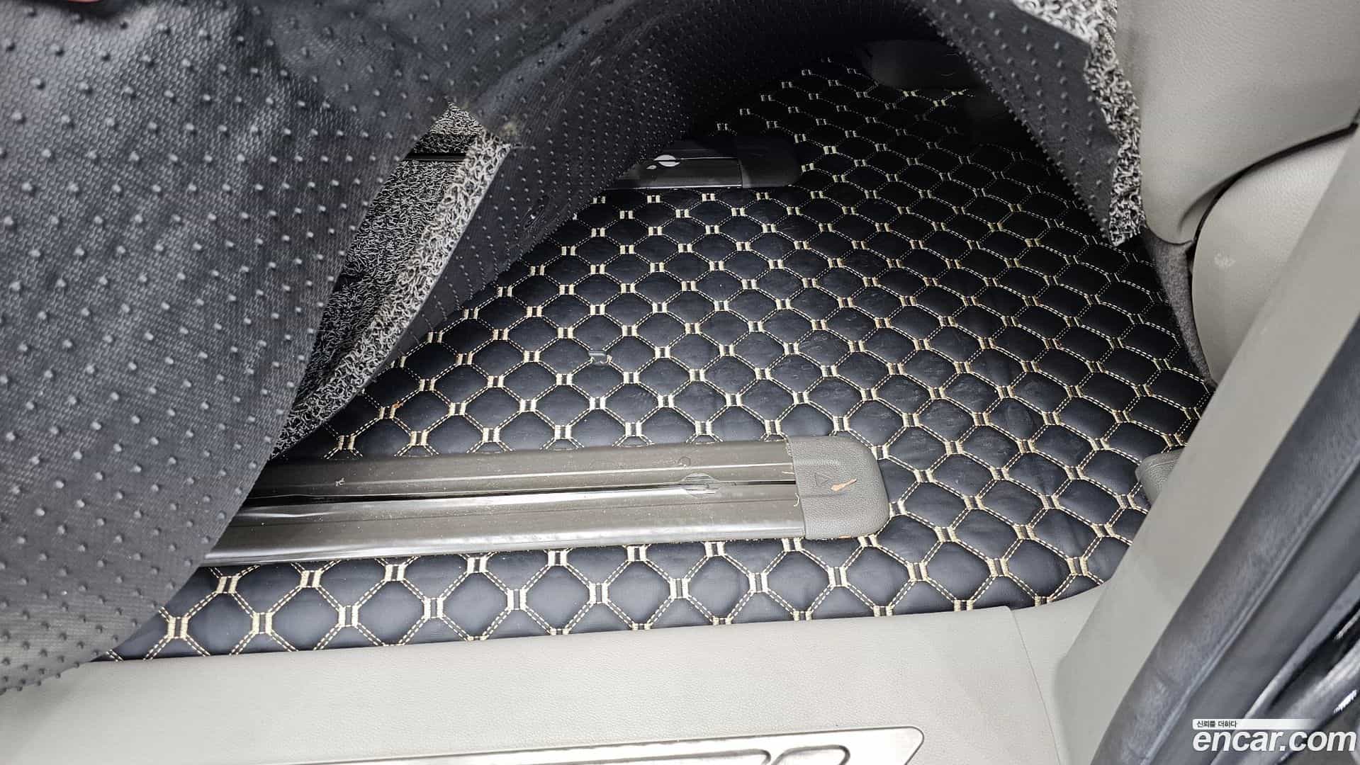 Canival Kia 2018.5-OPTION-022