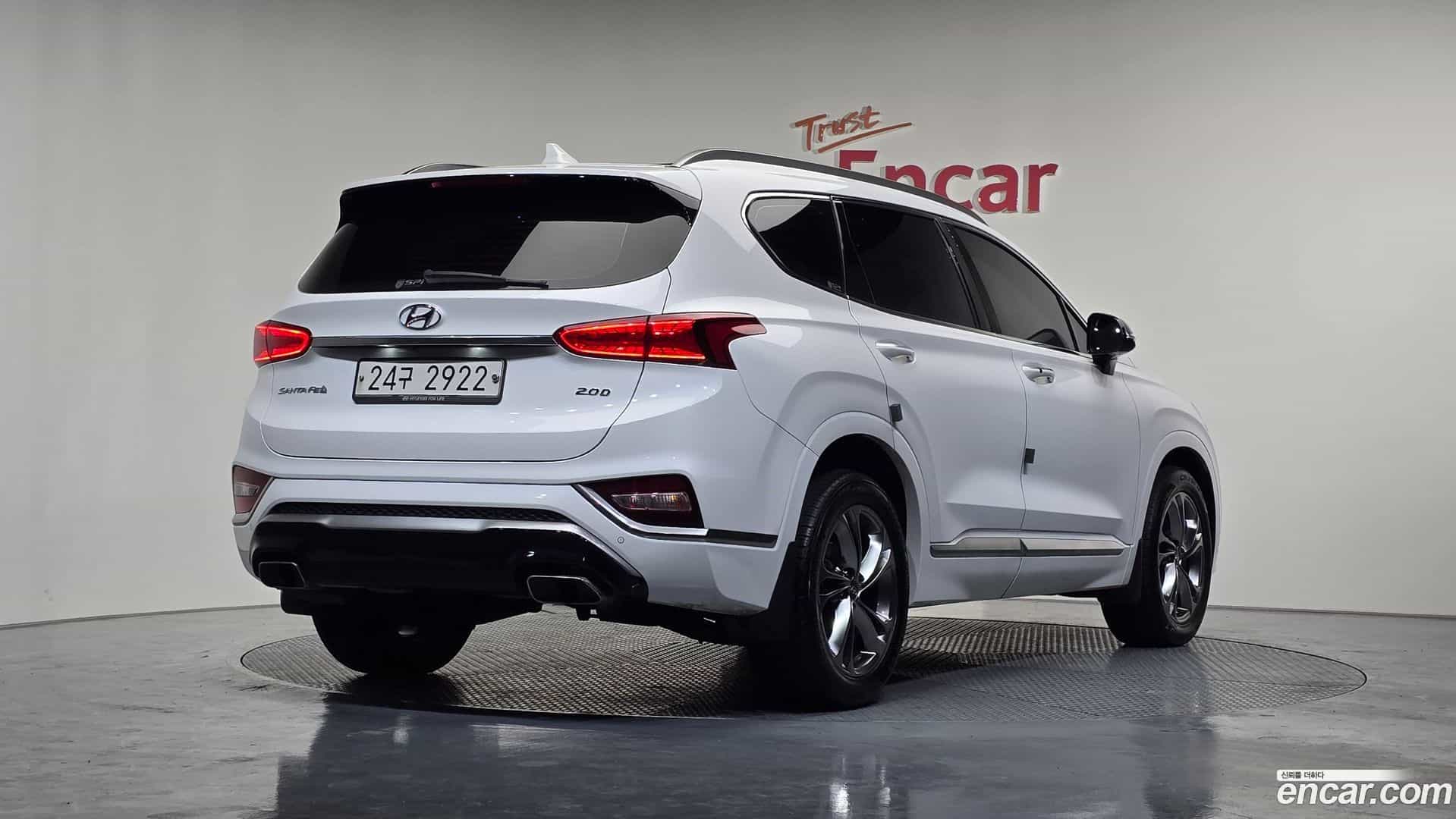 Santafe Hyundai 2018.9-OUTER-002
