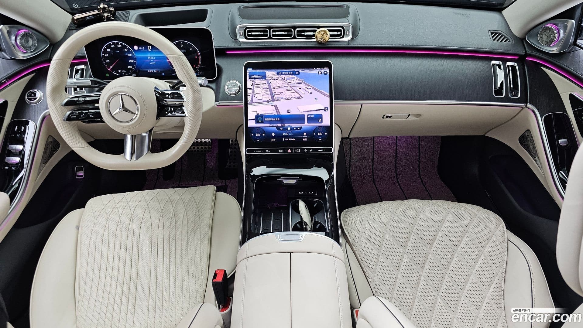 Main__Slider__Photo:S-Class Mercedes-Benz 2022.2-6