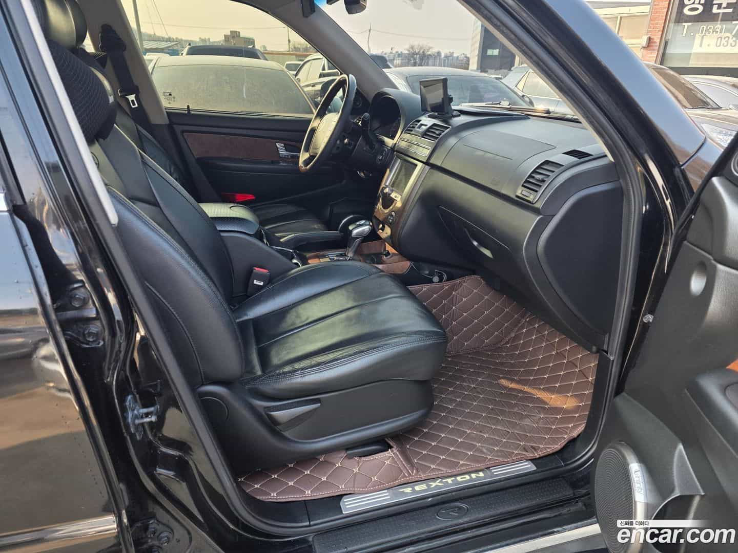 Rexton KG_Mobility_Ssangyong 2012.10-INNER-008