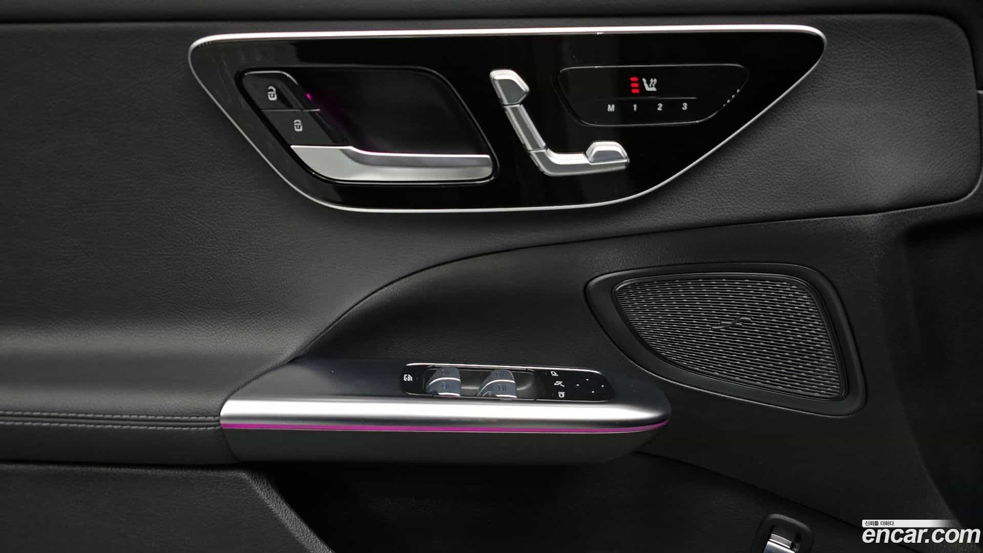 C-Class Mercedes-Benz 2022.10-OPTION-022