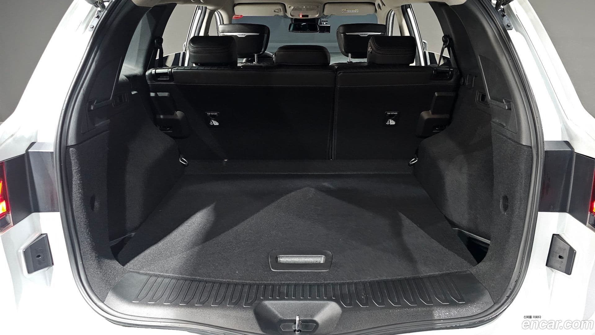 Main__Slider__Photo:QM6 Renault-KoreaSamsung 2020.11-18