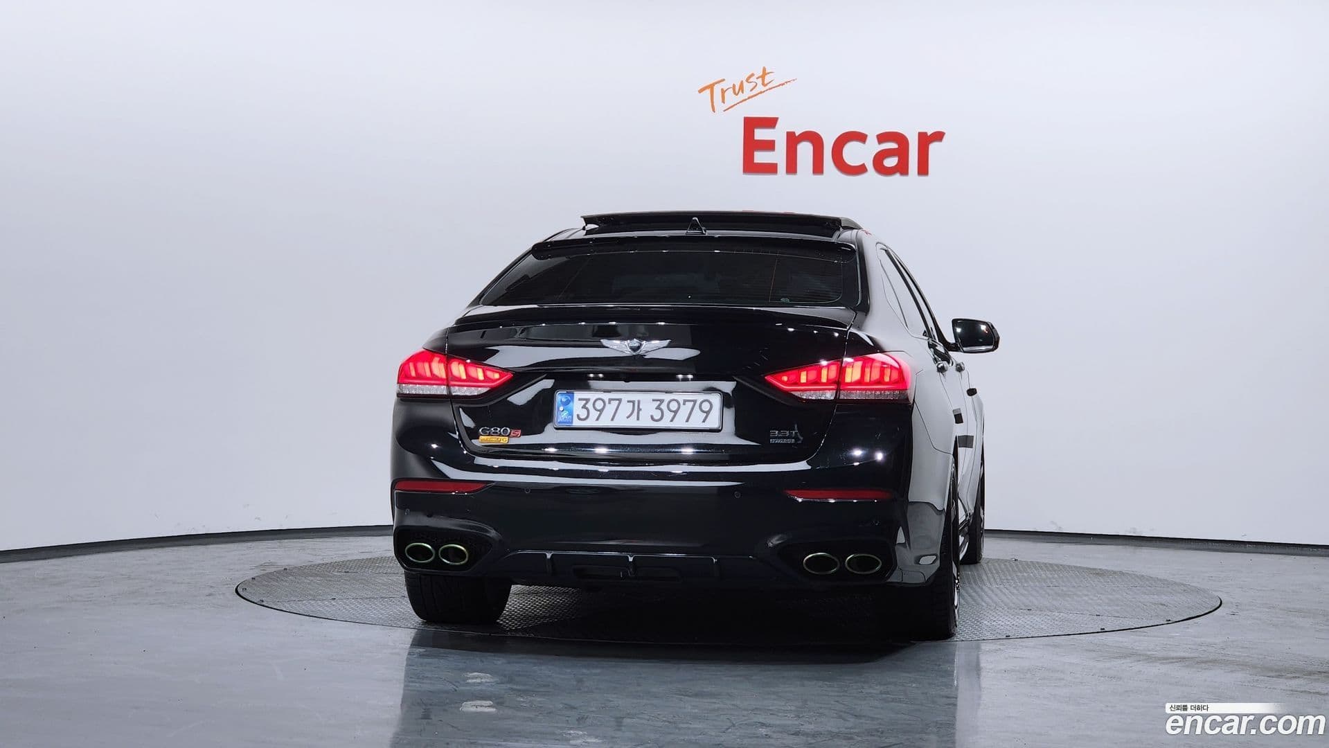 Main__Slider__Photo:G80 Genesis 2017.1-3