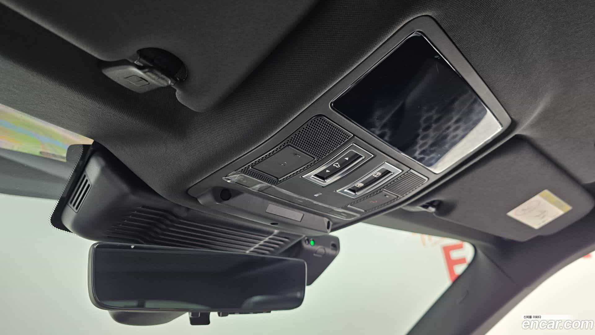 Range Rover Evoque Land Rover 2025.7-OPTION-021