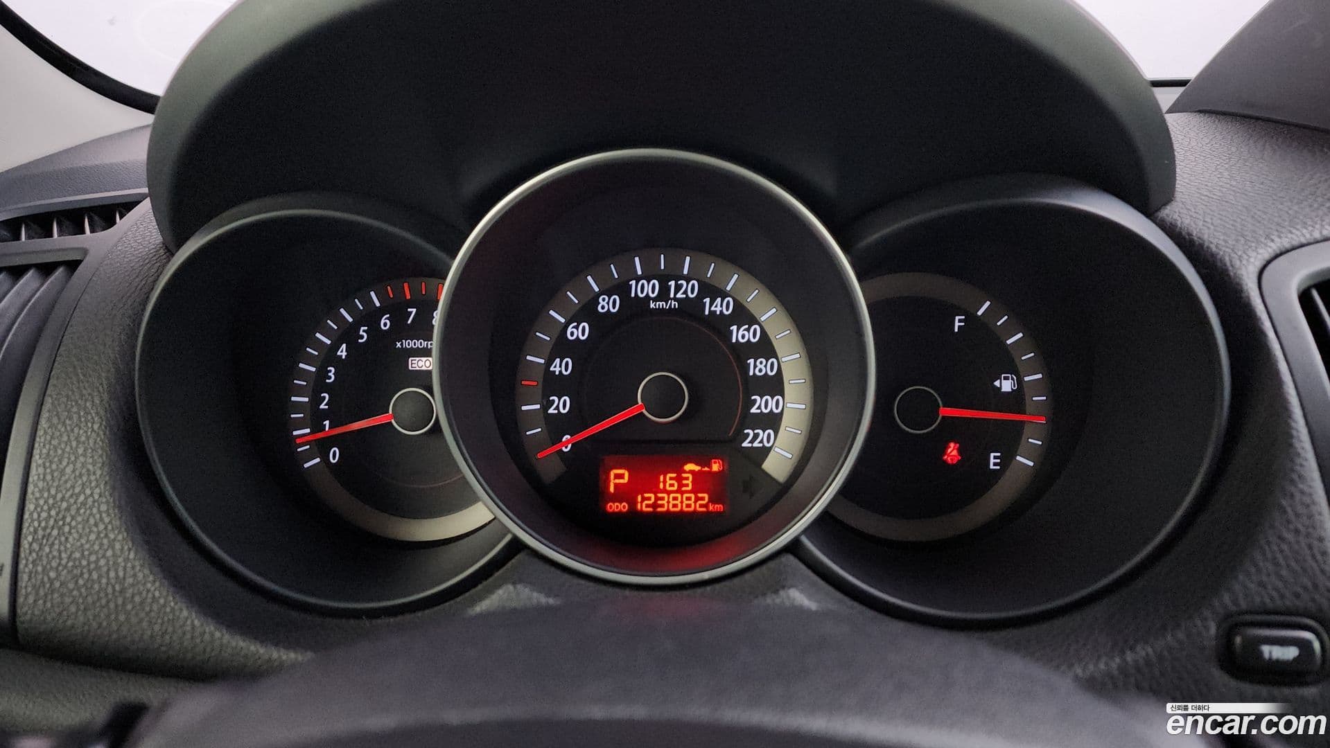 Main__Slider__Photo:Porte Kia 2009.10-7