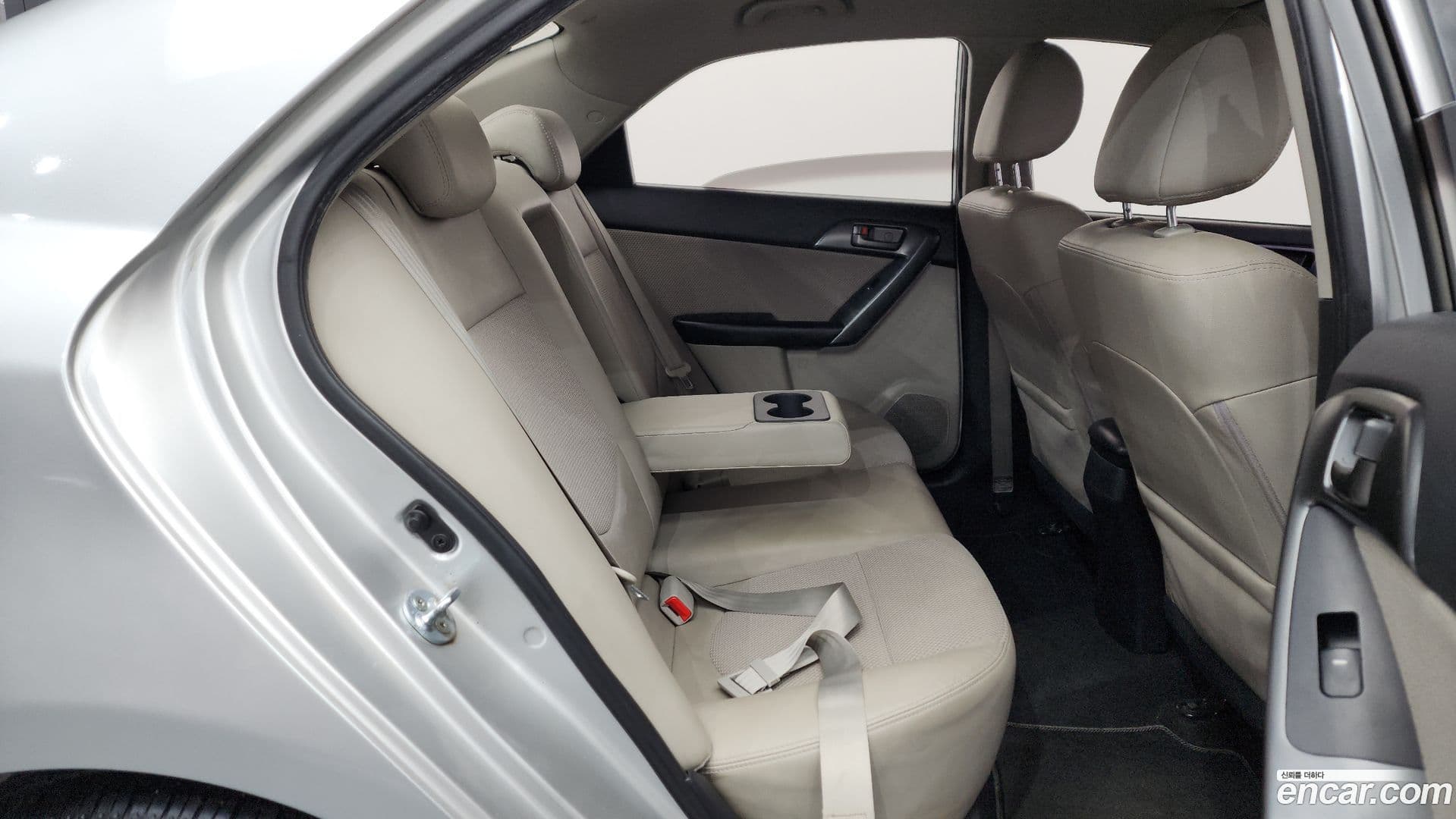 Main__Slider__Photo:Porte Kia 2009.10-11