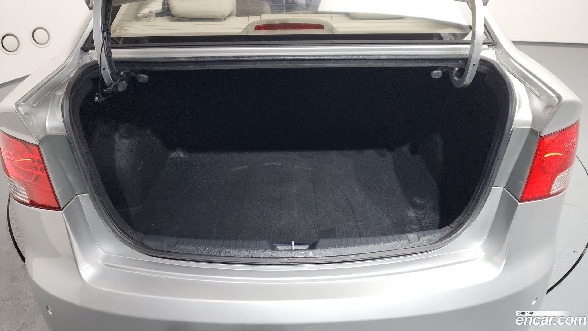 Main__Slider__Photo:Porte Kia 2009.10-19