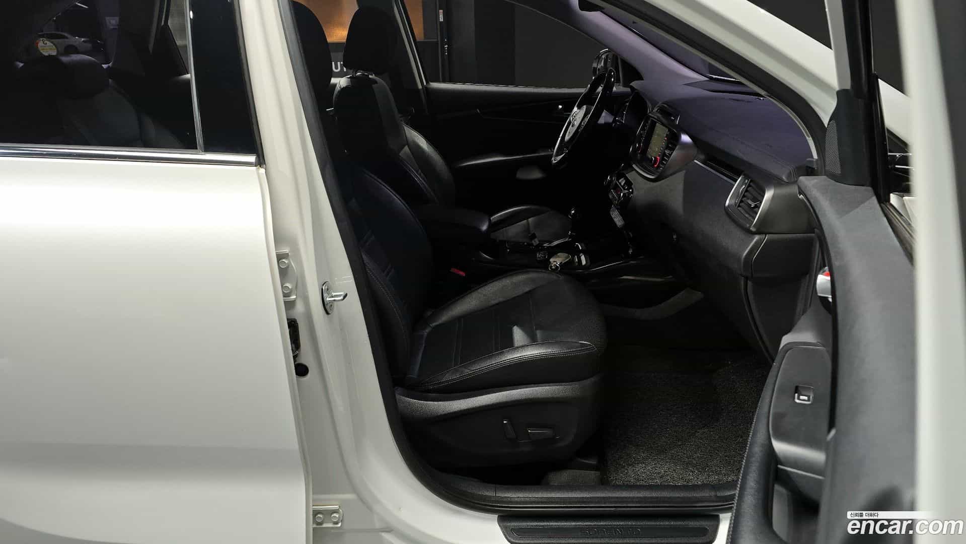 Sorento Kia 2015.8-OPTION-015