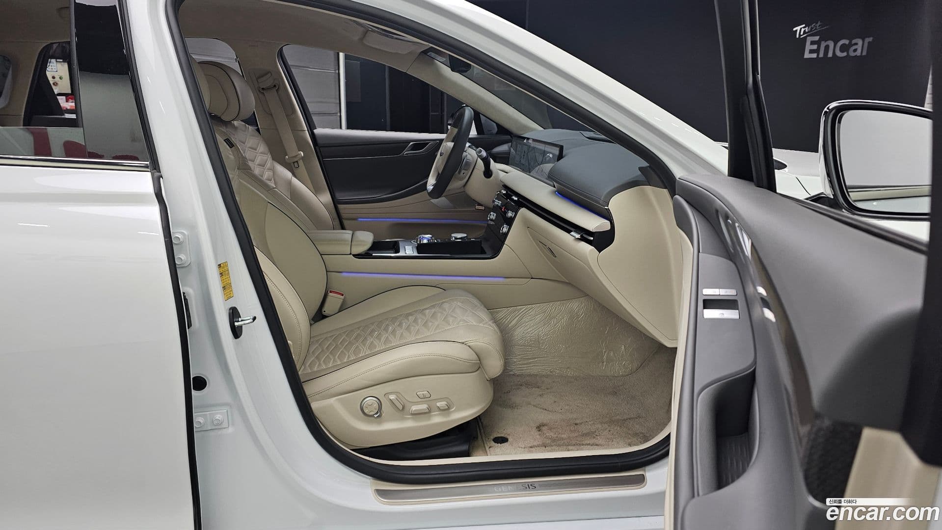 Main__Slider__Photo:G80 Genesis 2025.4-10