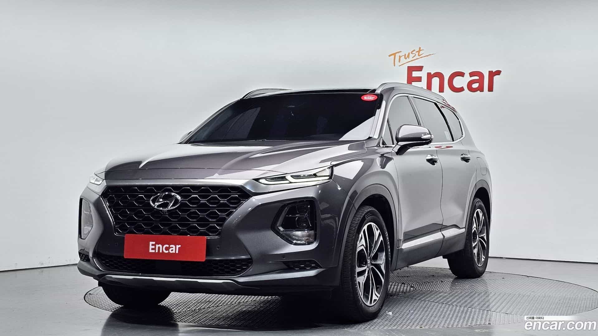 Santafe Hyundai 2019.8-OUTER-001