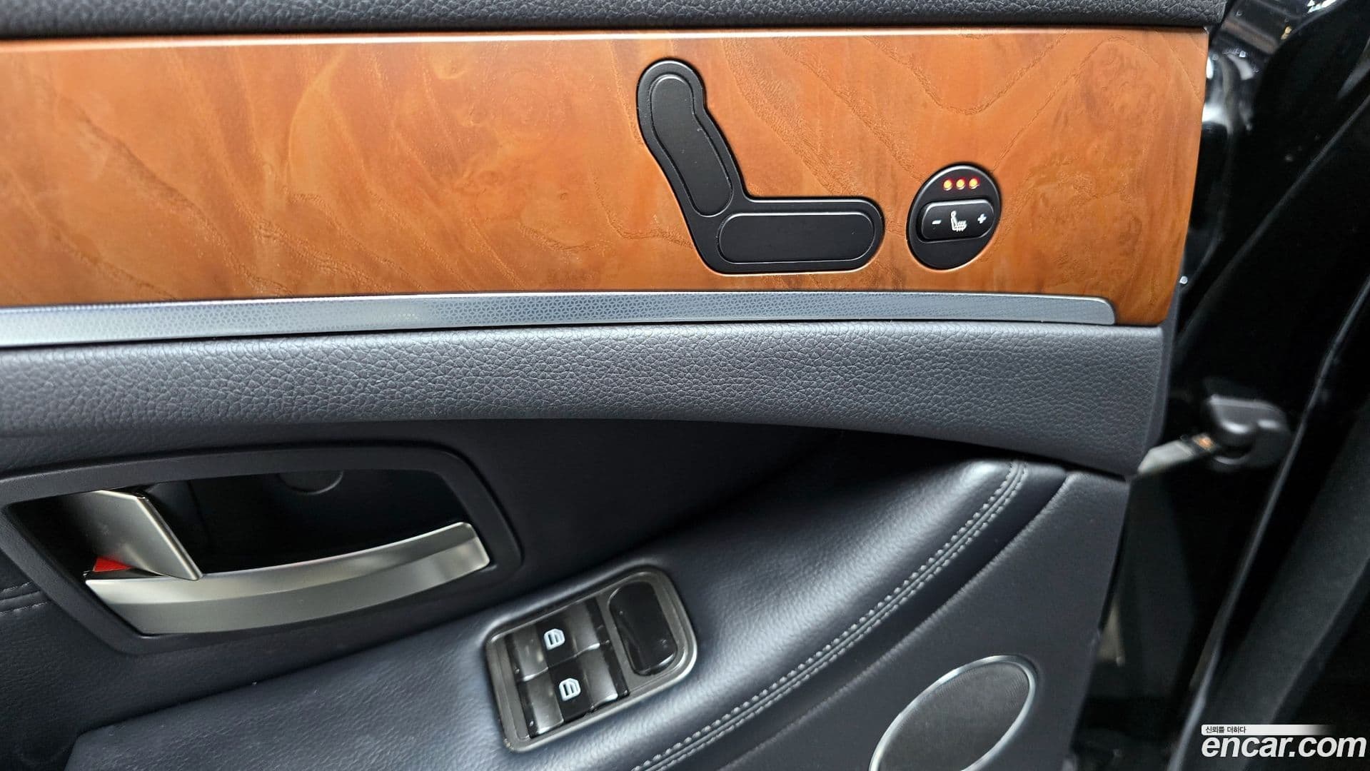 Main__Slider__Photo:Chairman KG_Mobility_Ssangyong 2014.10-16