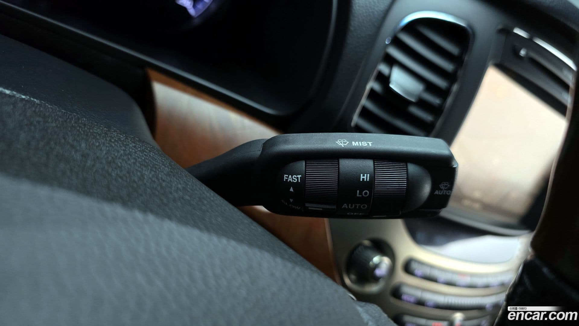 Main__Slider__Photo:Chairman KG_Mobility_Ssangyong 2014.10-18