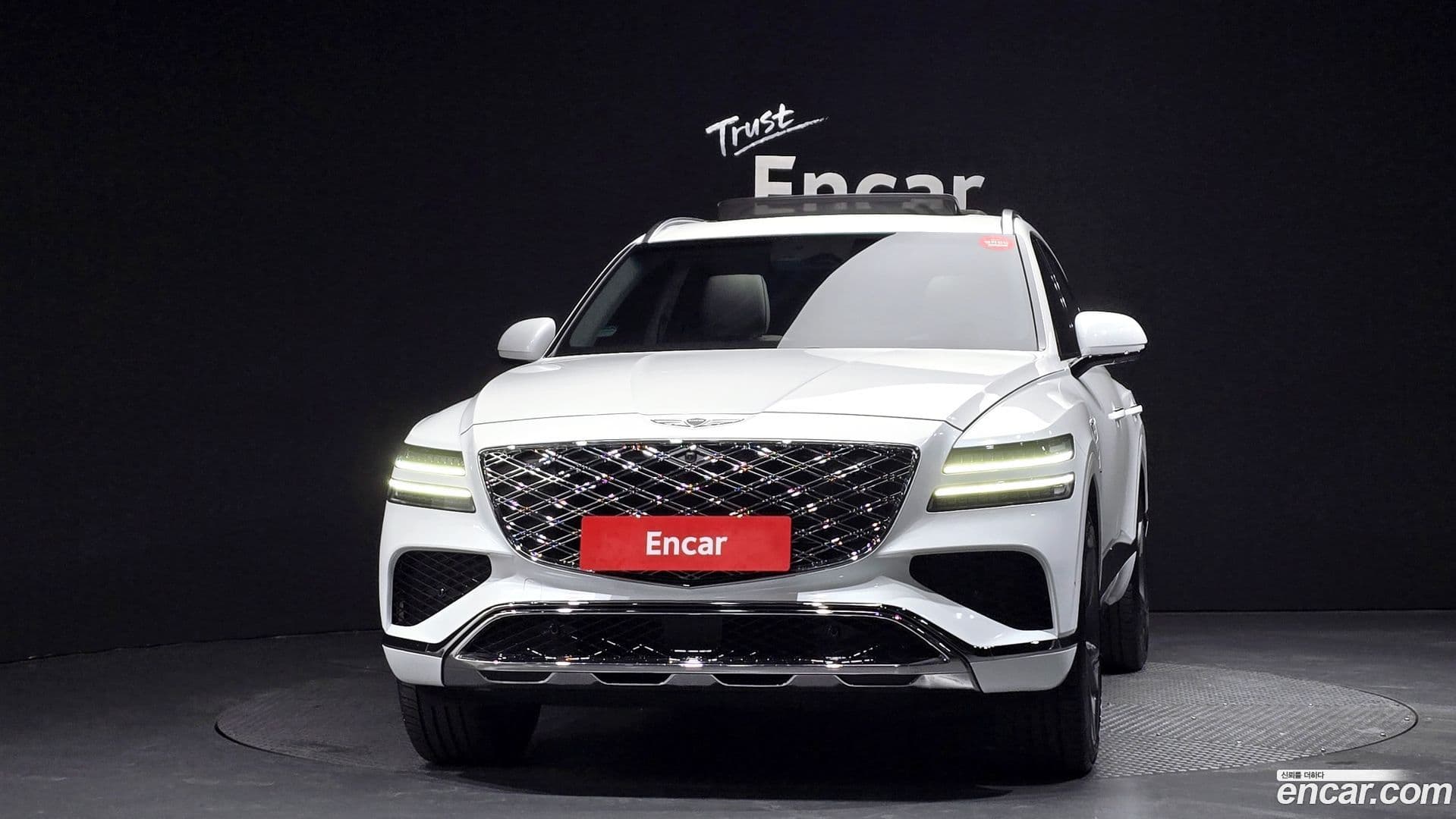 Main__Slider__Photo:GV80 Genesis 2024.0-2