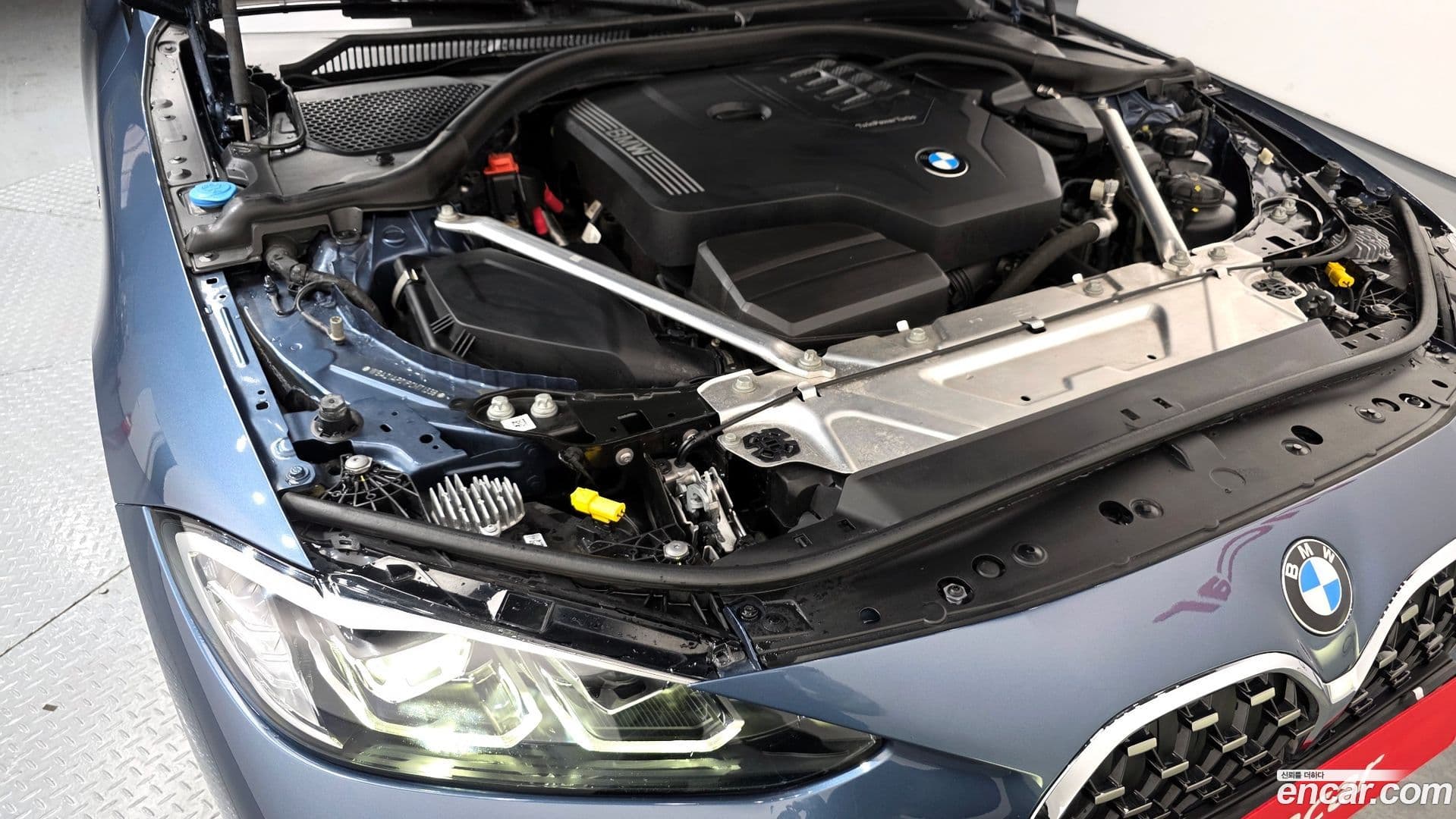 Main__Slider__Photo:4-Series BMW 2023.3-5