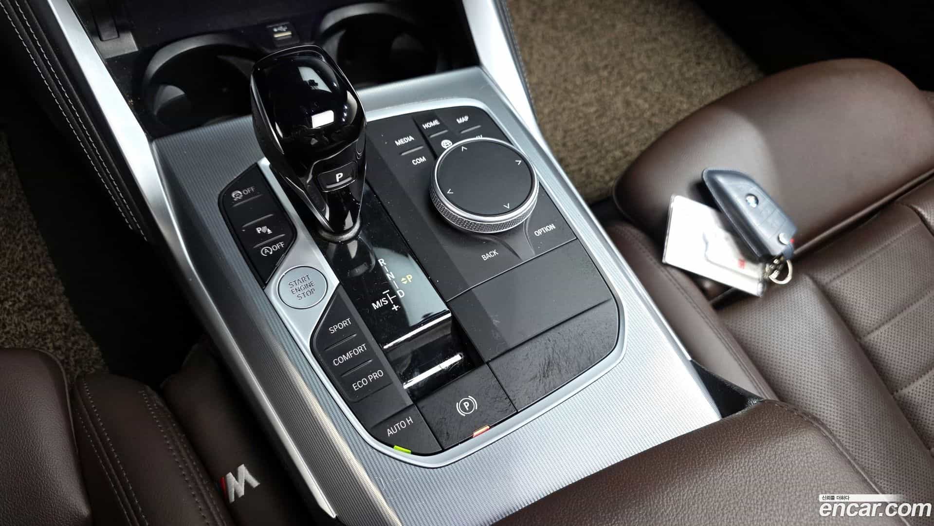 4-Series BMW 2023.3-INNER-009