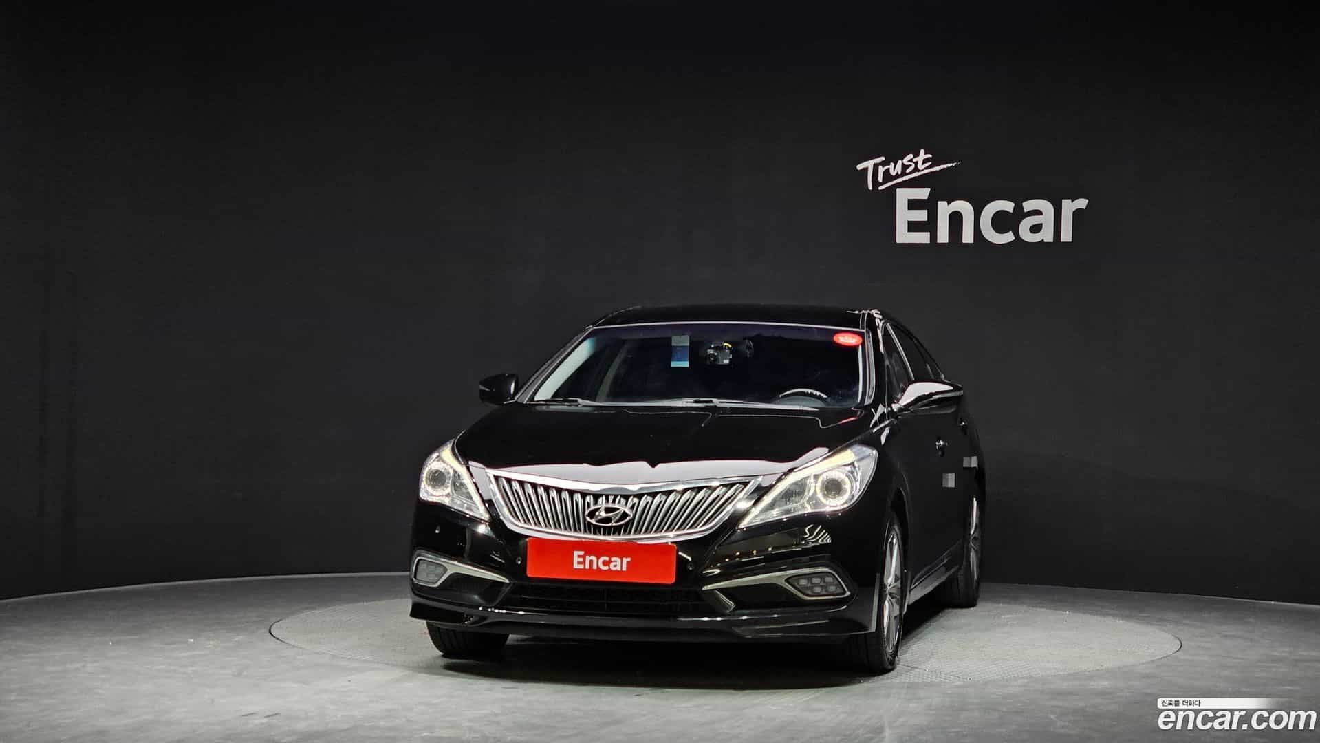 Grandeur Hyundai 2014.10-OUTER-003