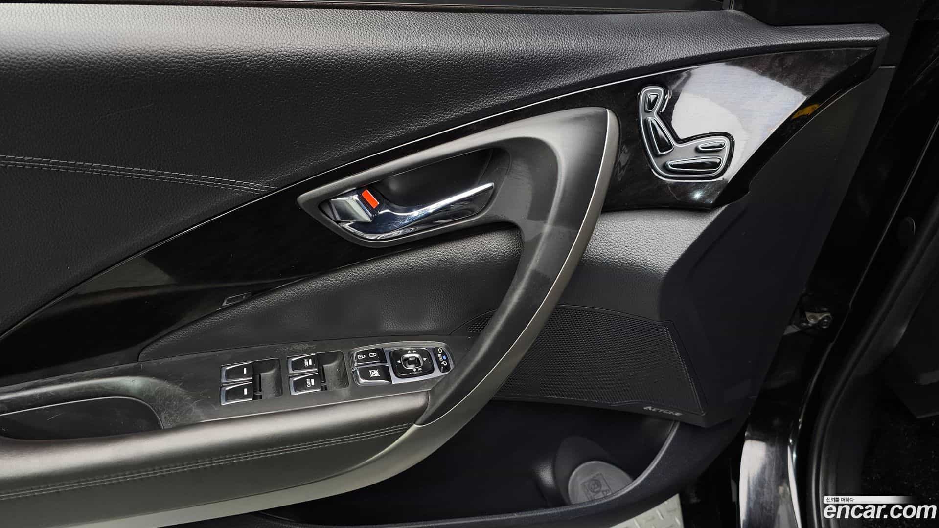 Grandeur Hyundai 2014.10-OPTION-022