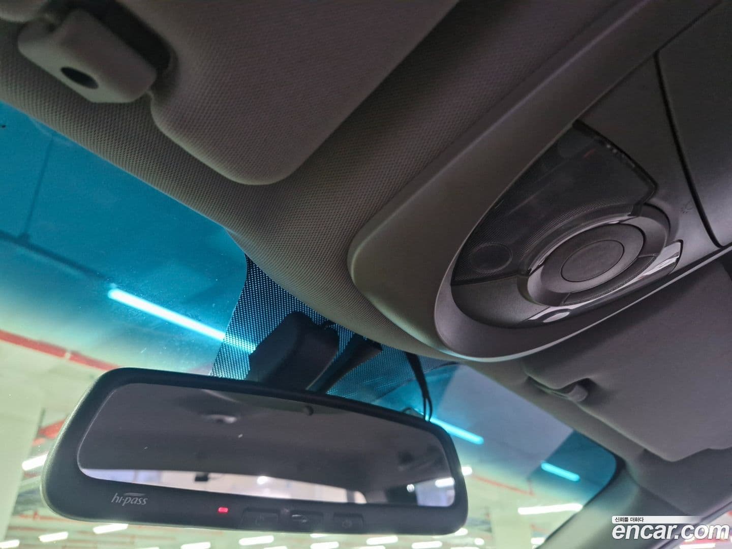 Main__Slider__Photo:KORANDO KG_Mobility_Ssangyong 2014.0-16