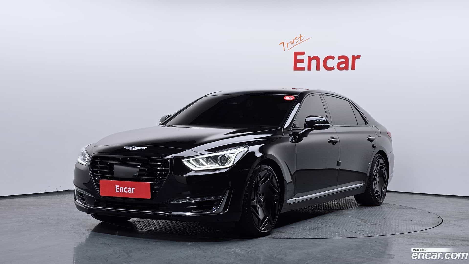 EQ900 Genesis 2017.6-OUTER-001