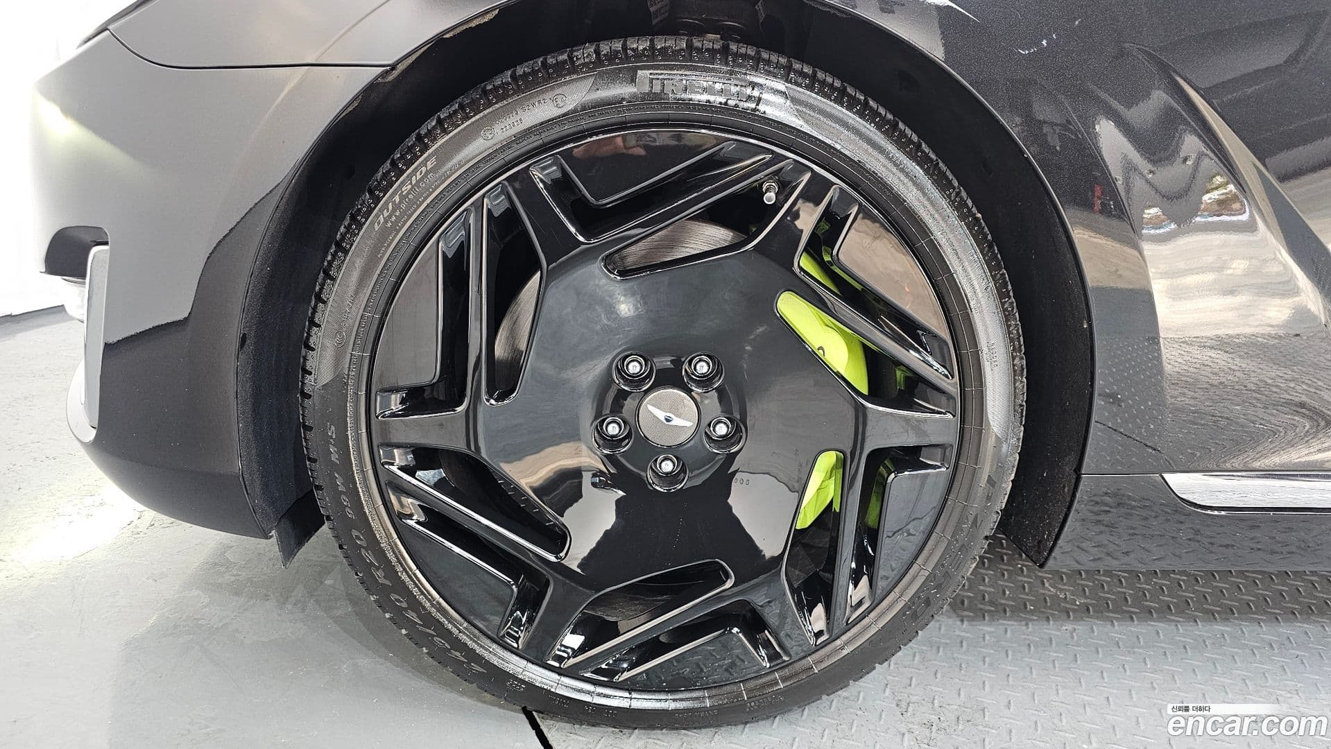 Main__Slider__Photo:EQ900 Genesis 2017.6-4