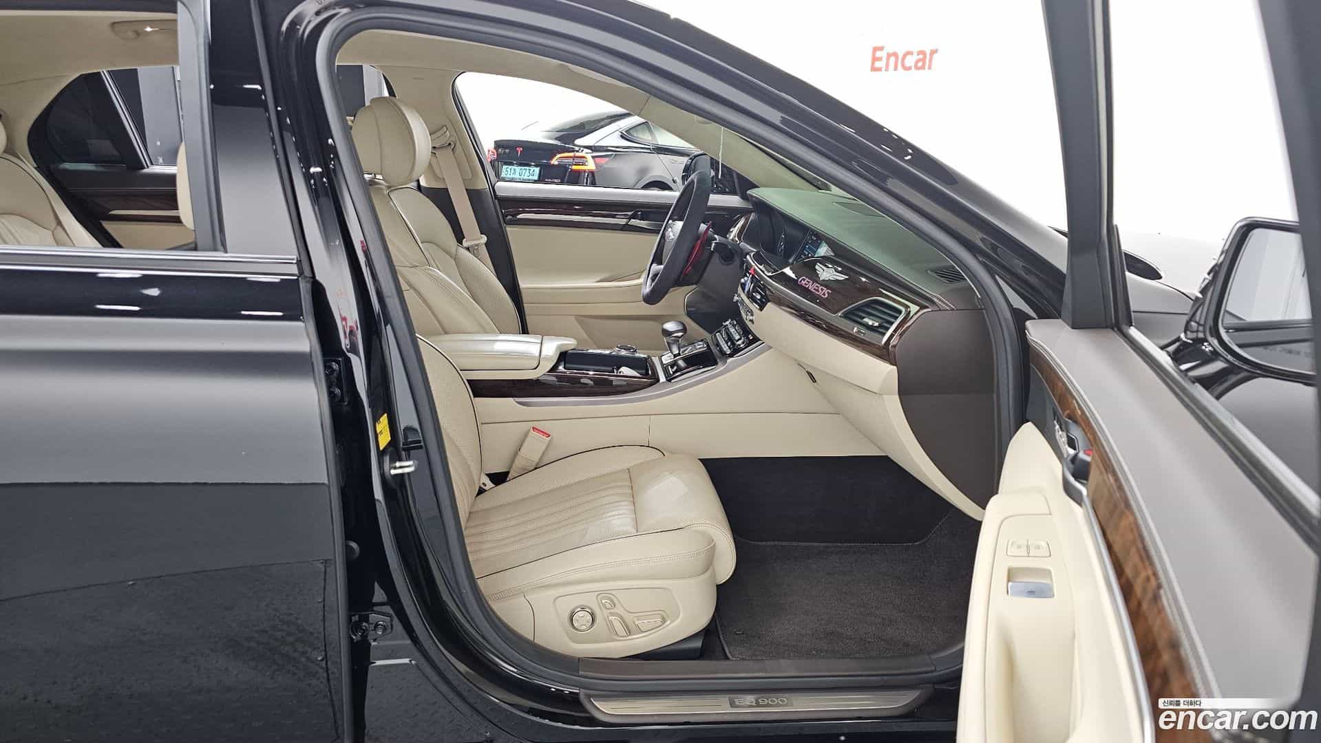 EQ900 Genesis 2017.6-OPTION-015