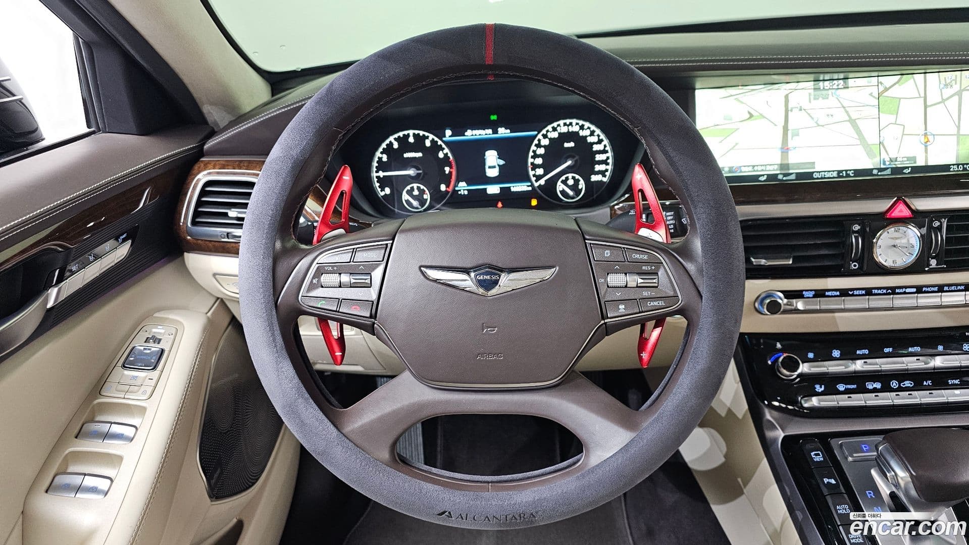 Main__Slider__Photo:EQ900 Genesis 2017.6-12