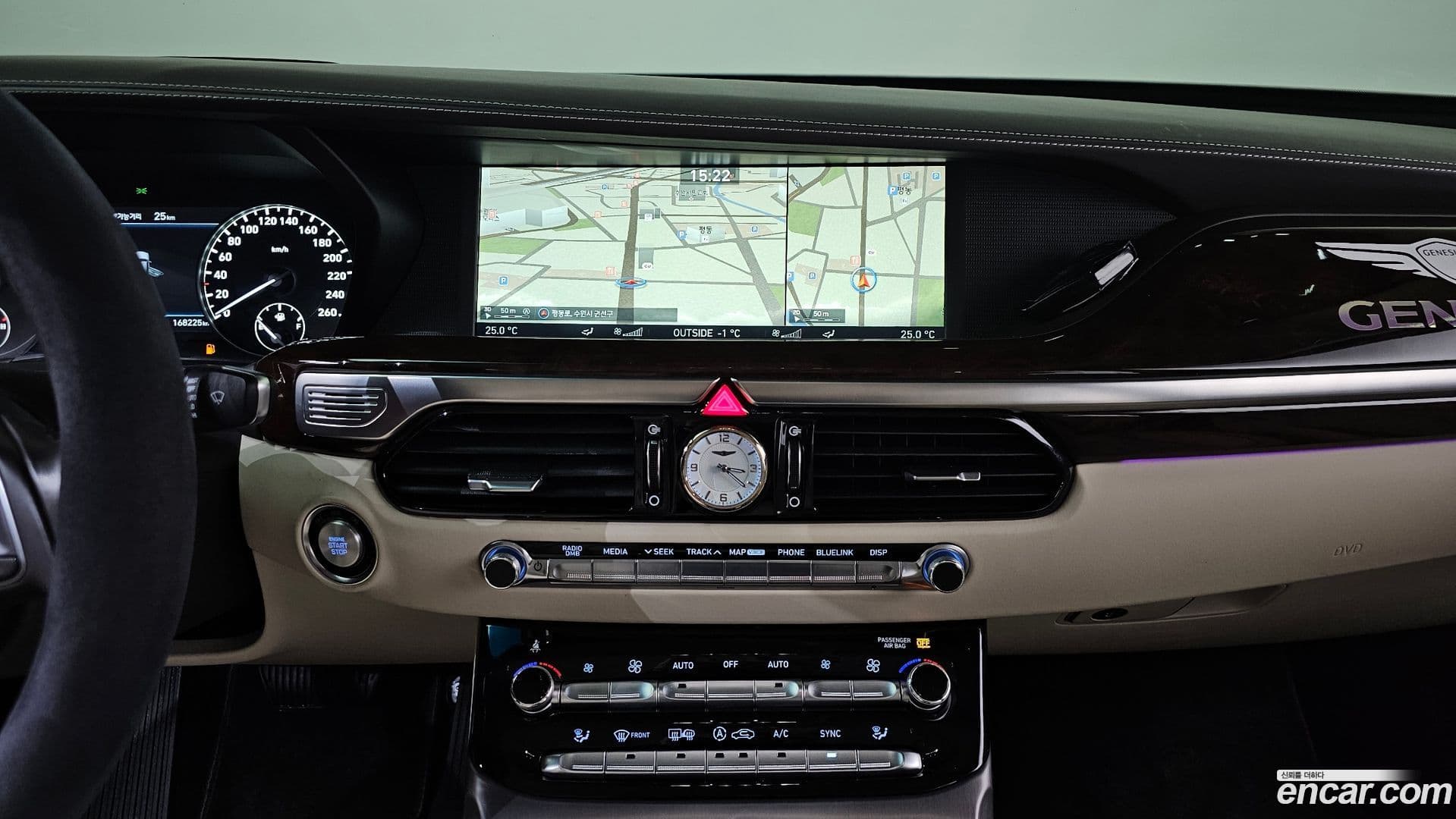 Main__Slider__Photo:EQ900 Genesis 2017.6-13