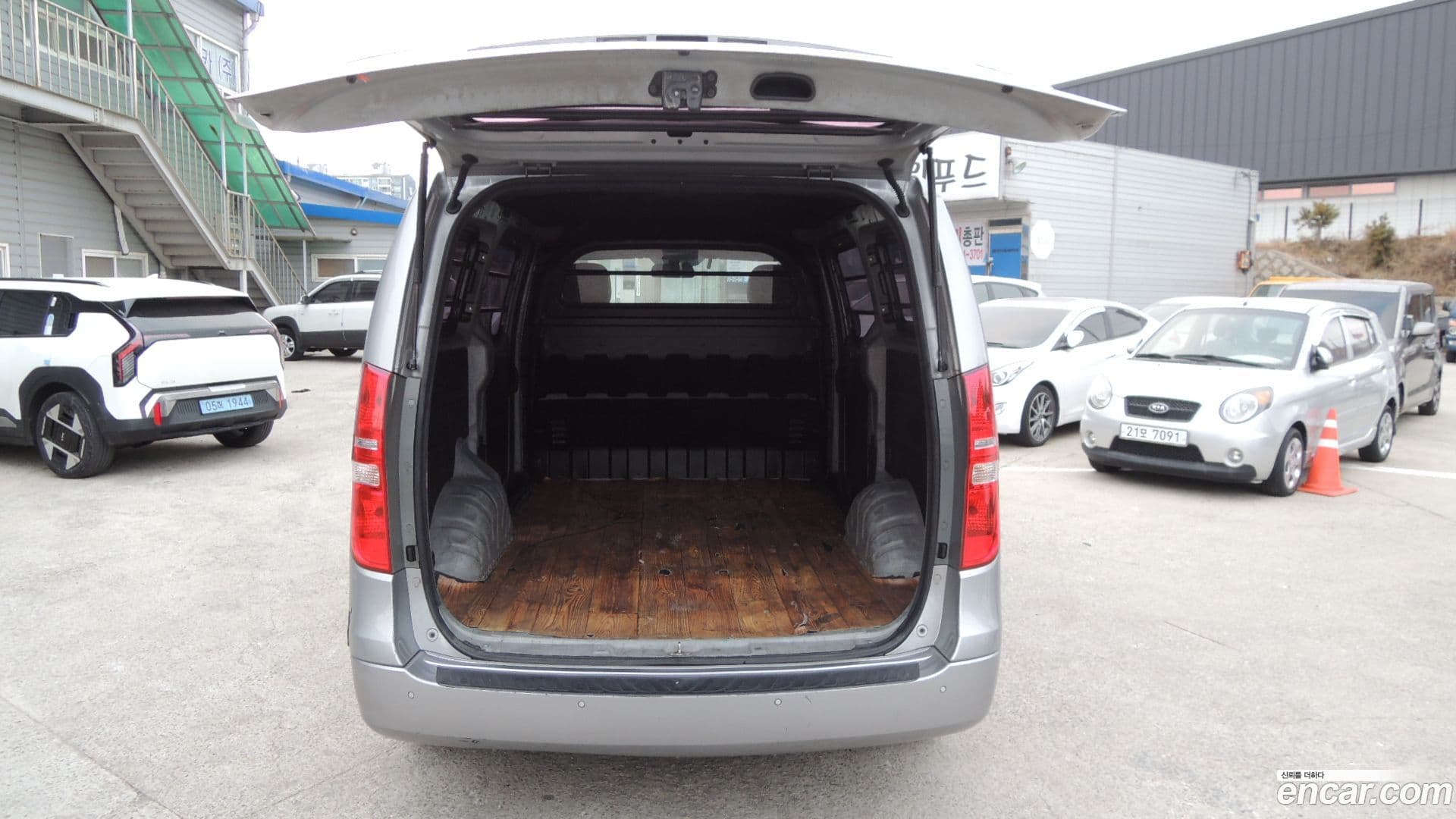 Main__Slider__Photo:Starex Hyundai 2015.0-10