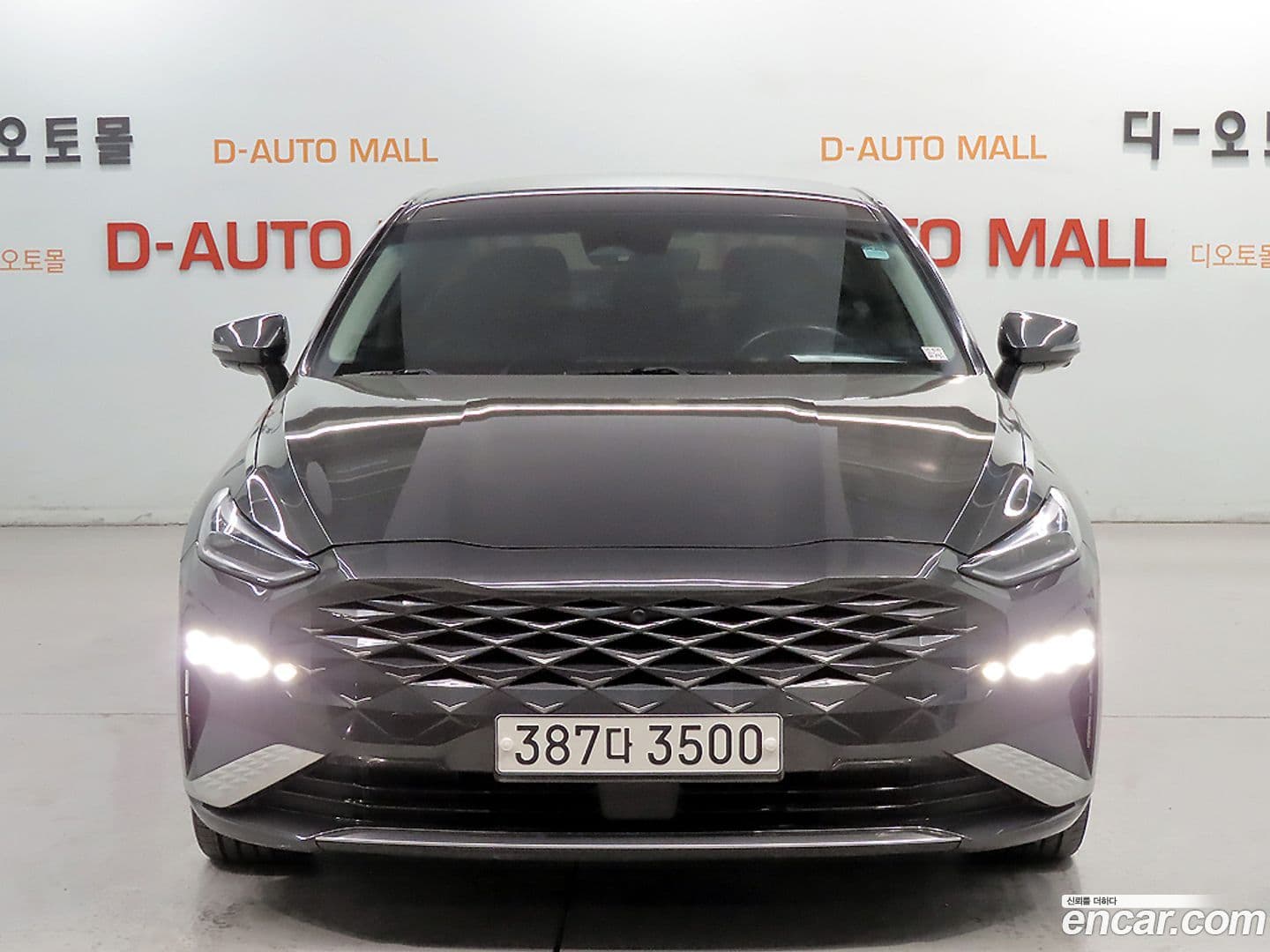 Main__Slider__Photo:K8 Kia 2022.2-1