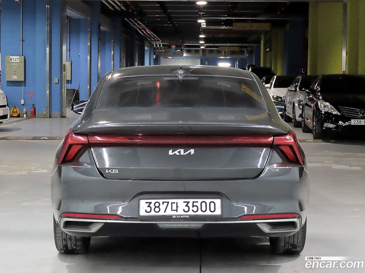 Main__Slider__Photo:K8 Kia 2022.2-2