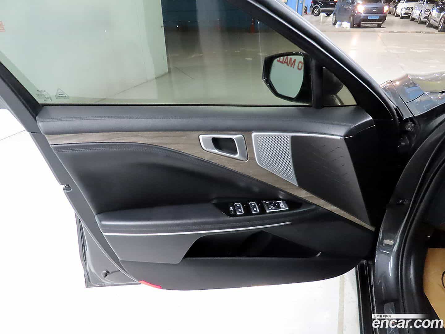 K8 Kia 2022.2-OPTION-016