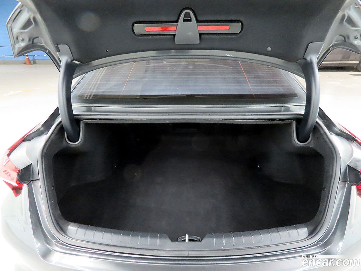 Main__Slider__Photo:K8 Kia 2022.2-15