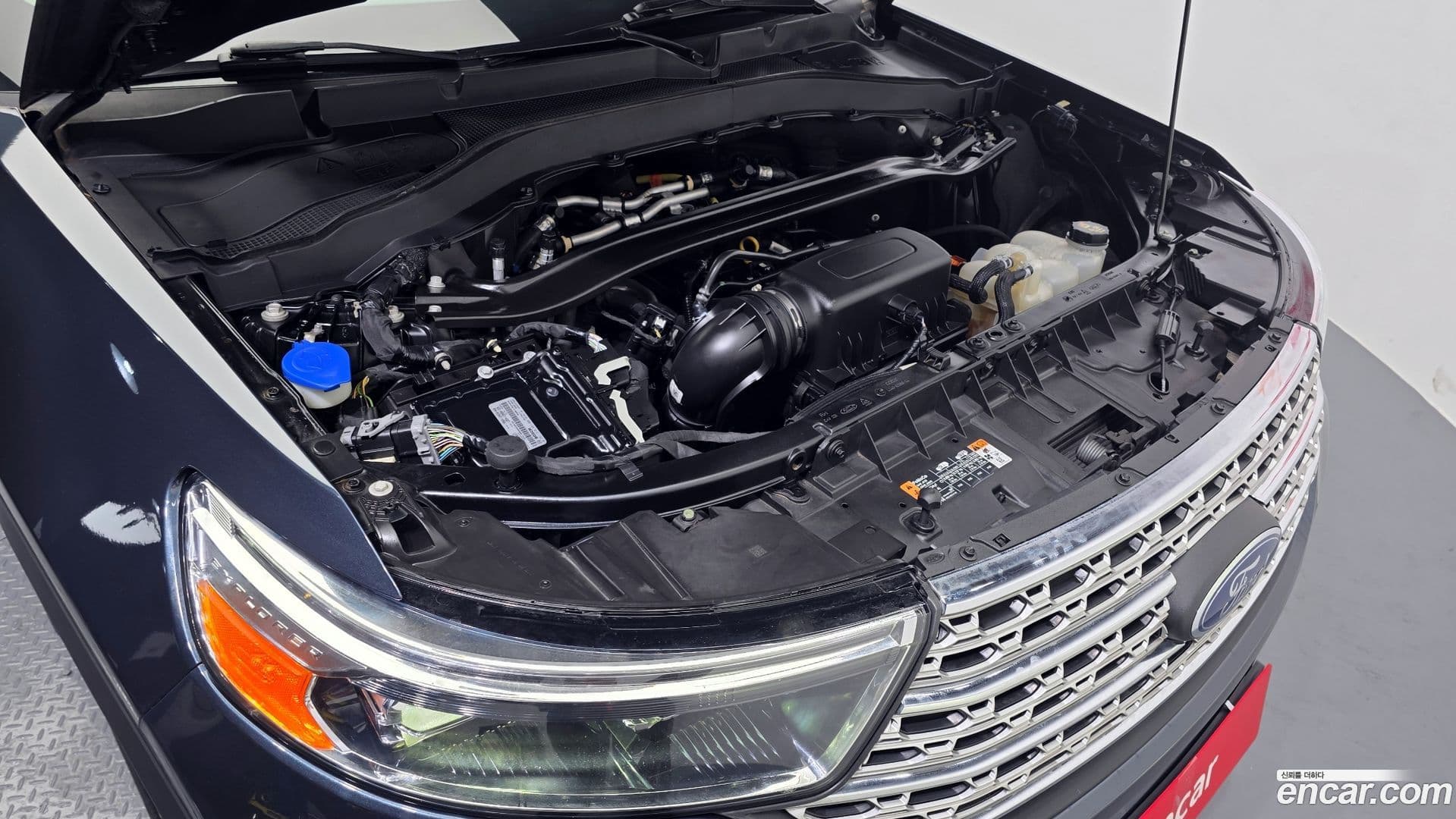 Main__Slider__Photo:Explorer Ford 2022.7-5