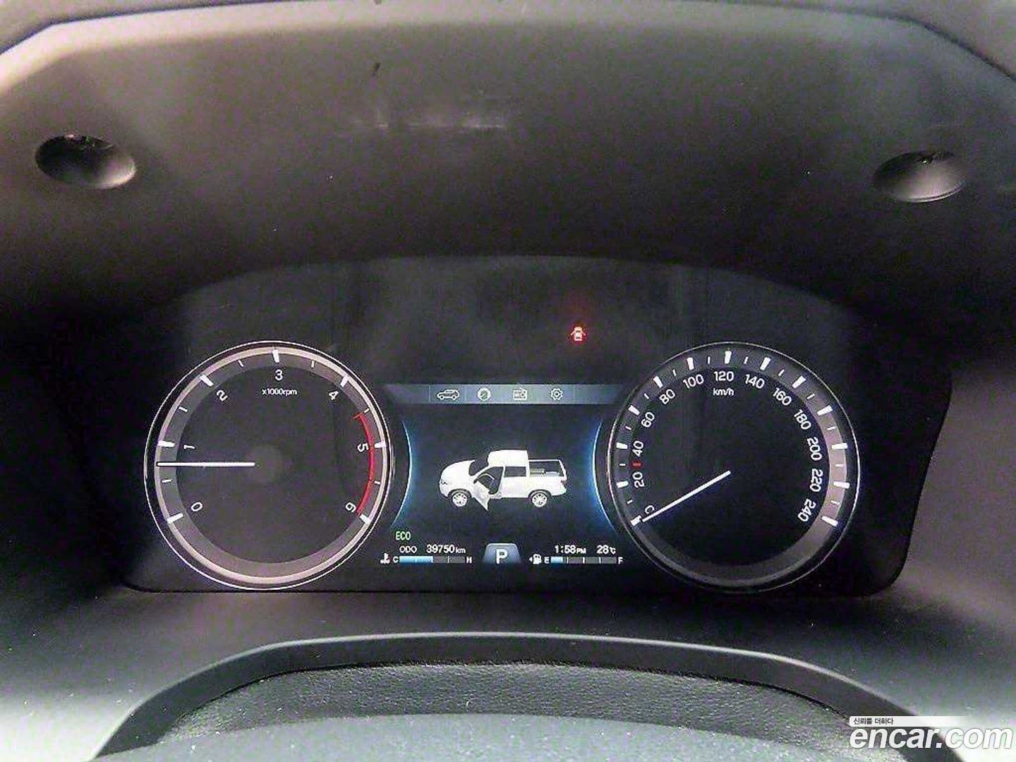 Main__Slider__Photo:Rexton KG_Mobility_Ssangyong 2021.7-8