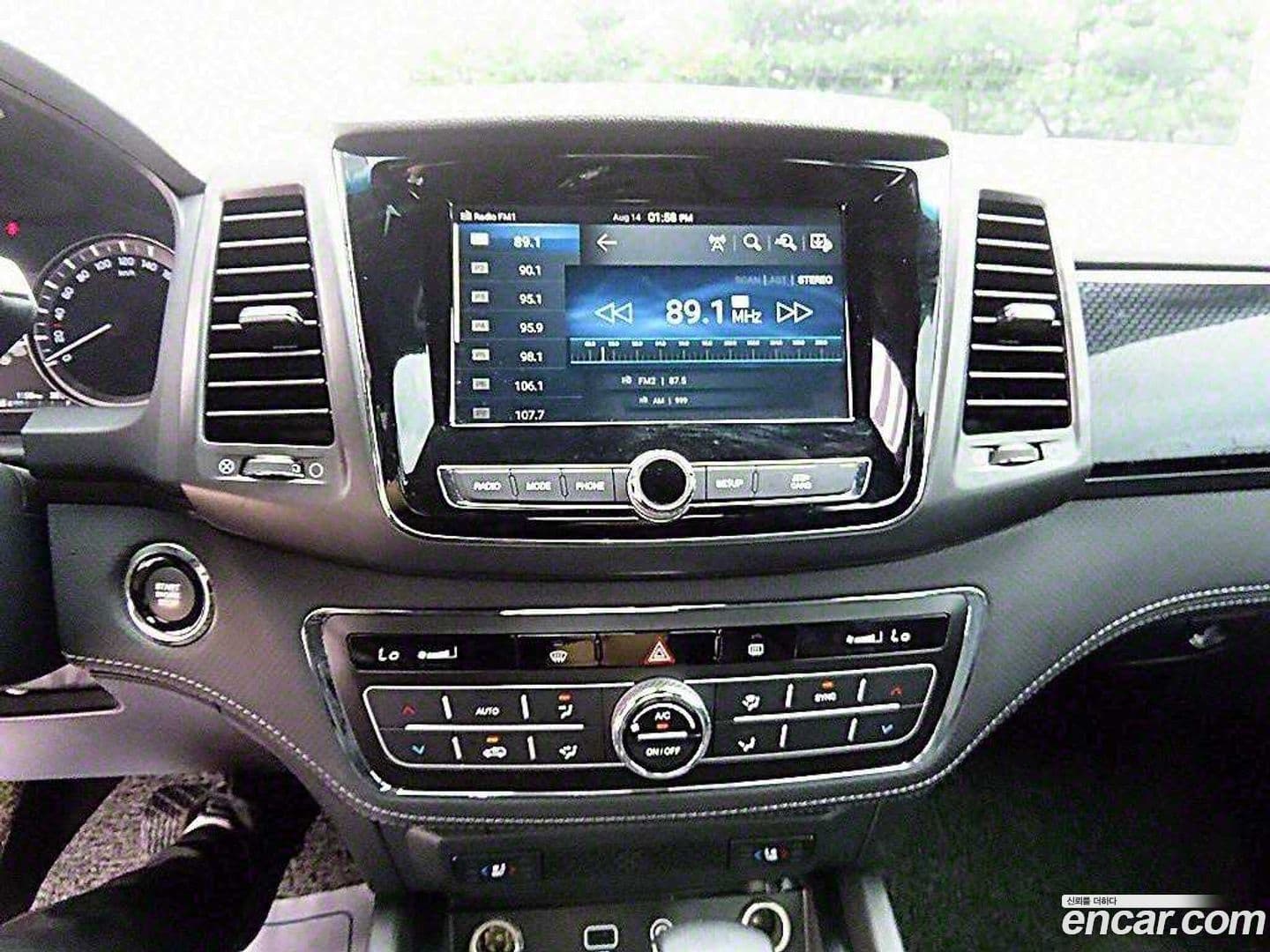 Main__Slider__Photo:Rexton KG_Mobility_Ssangyong 2021.7-13