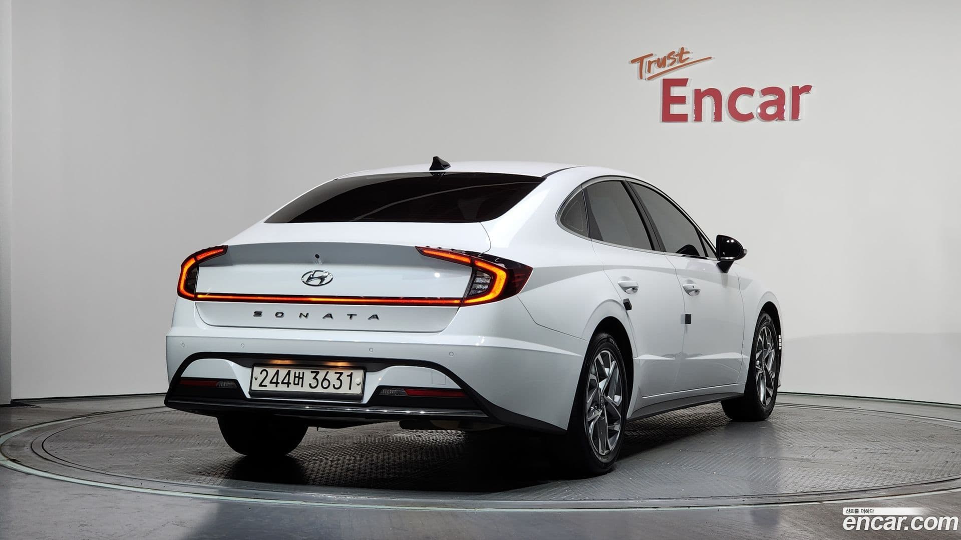 Main__Slider__Photo:Sonata Hyundai 2020.1-1