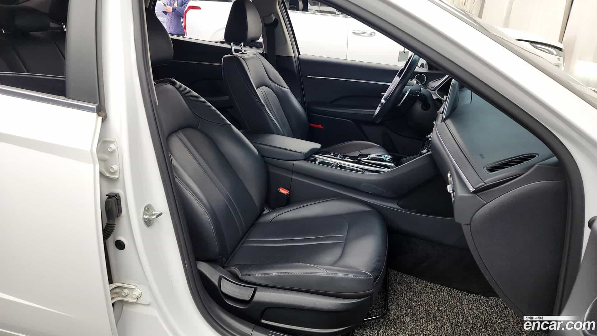 Sonata Hyundai 2020.1-OPTION-015