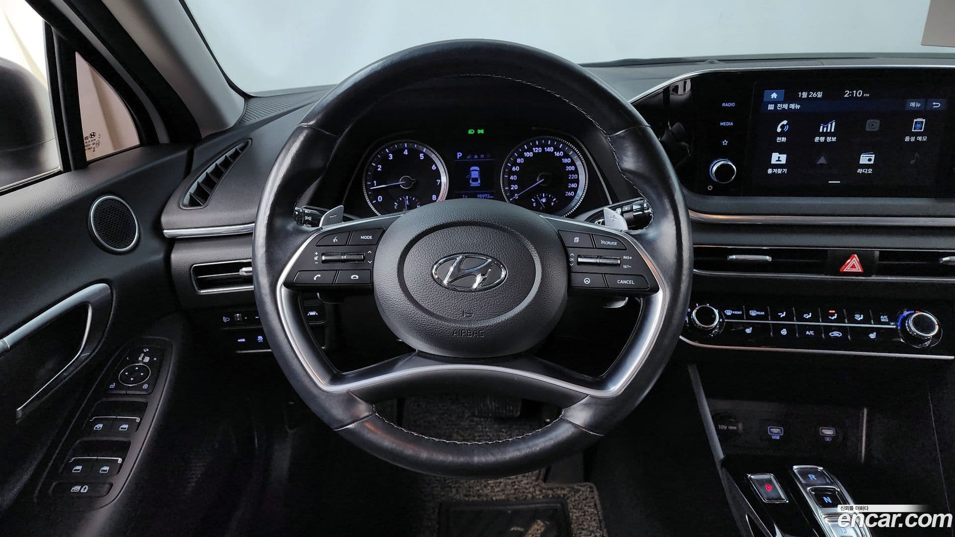 Main__Slider__Photo:Sonata Hyundai 2020.1-12