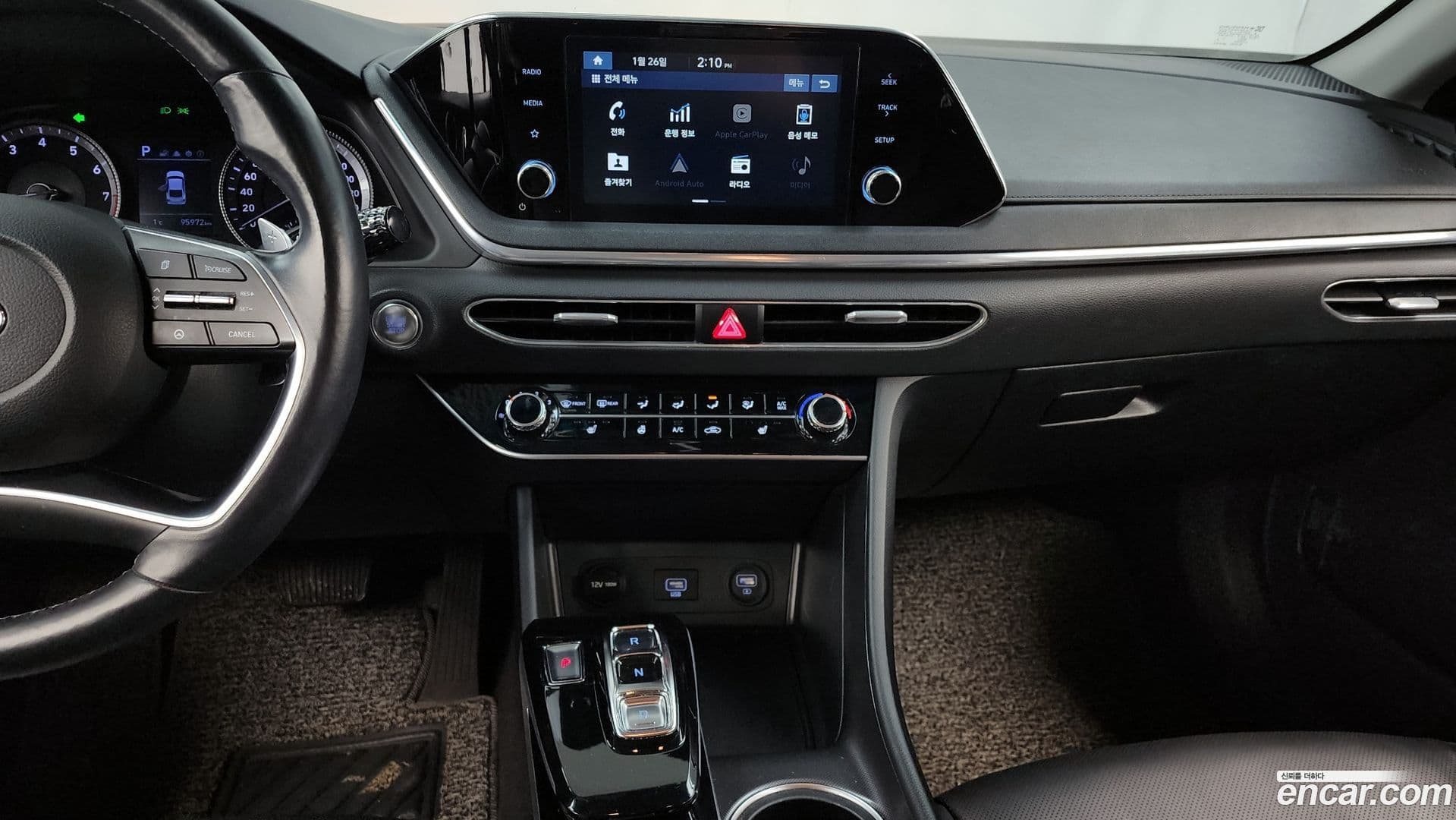 Main__Slider__Photo:Sonata Hyundai 2020.1-13