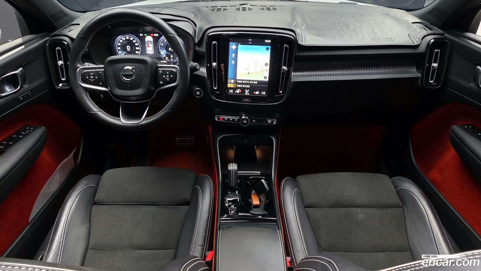 Main__Slider__Photo:XC40 Volvo 2020.9-6