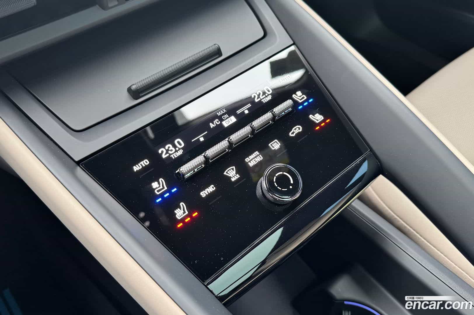 Macan Porsche 2025.7-OPTION-021