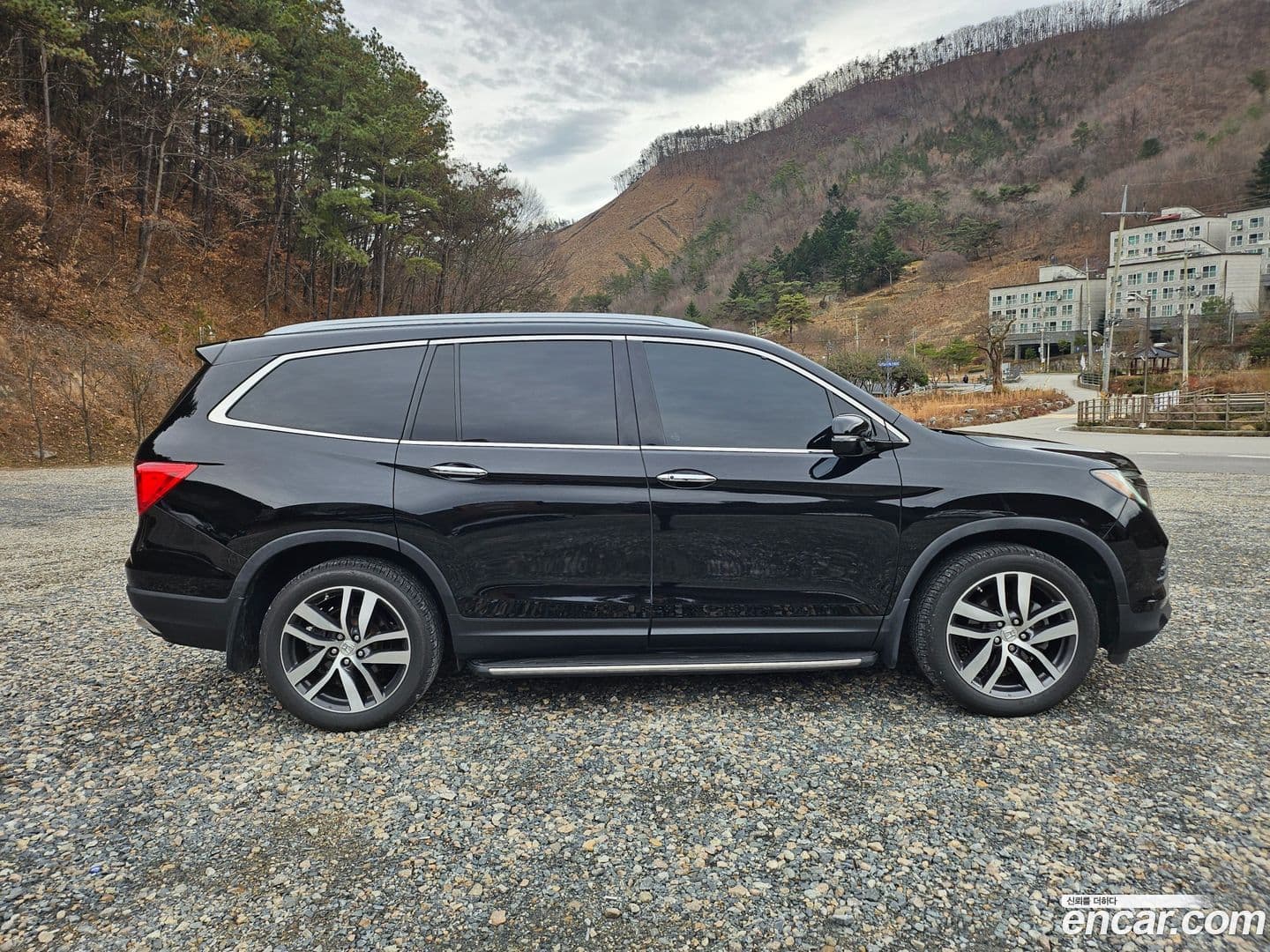 Main__Slider__Photo:Pilot Honda 2018.11-16