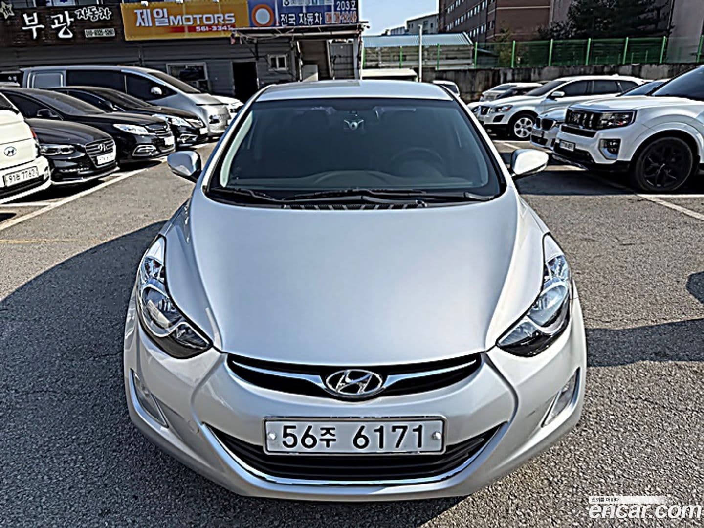 Main__Slider__Photo:AVANTE Hyundai 2011.9-2
