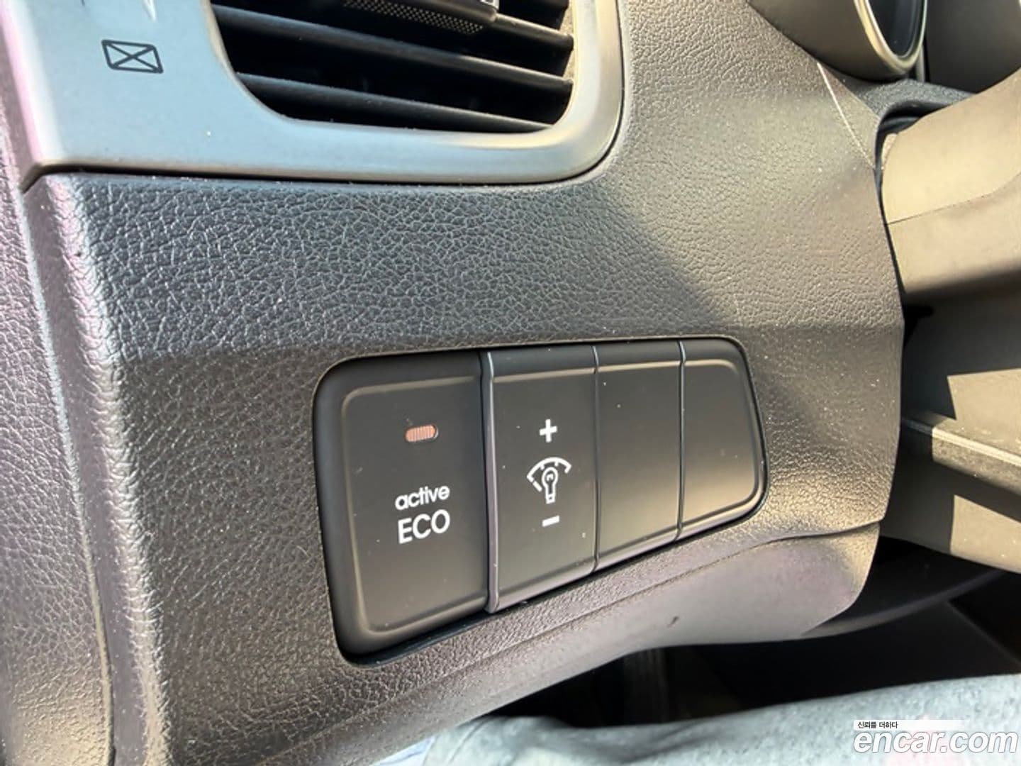 Main__Slider__Photo:AVANTE Hyundai 2011.9-4