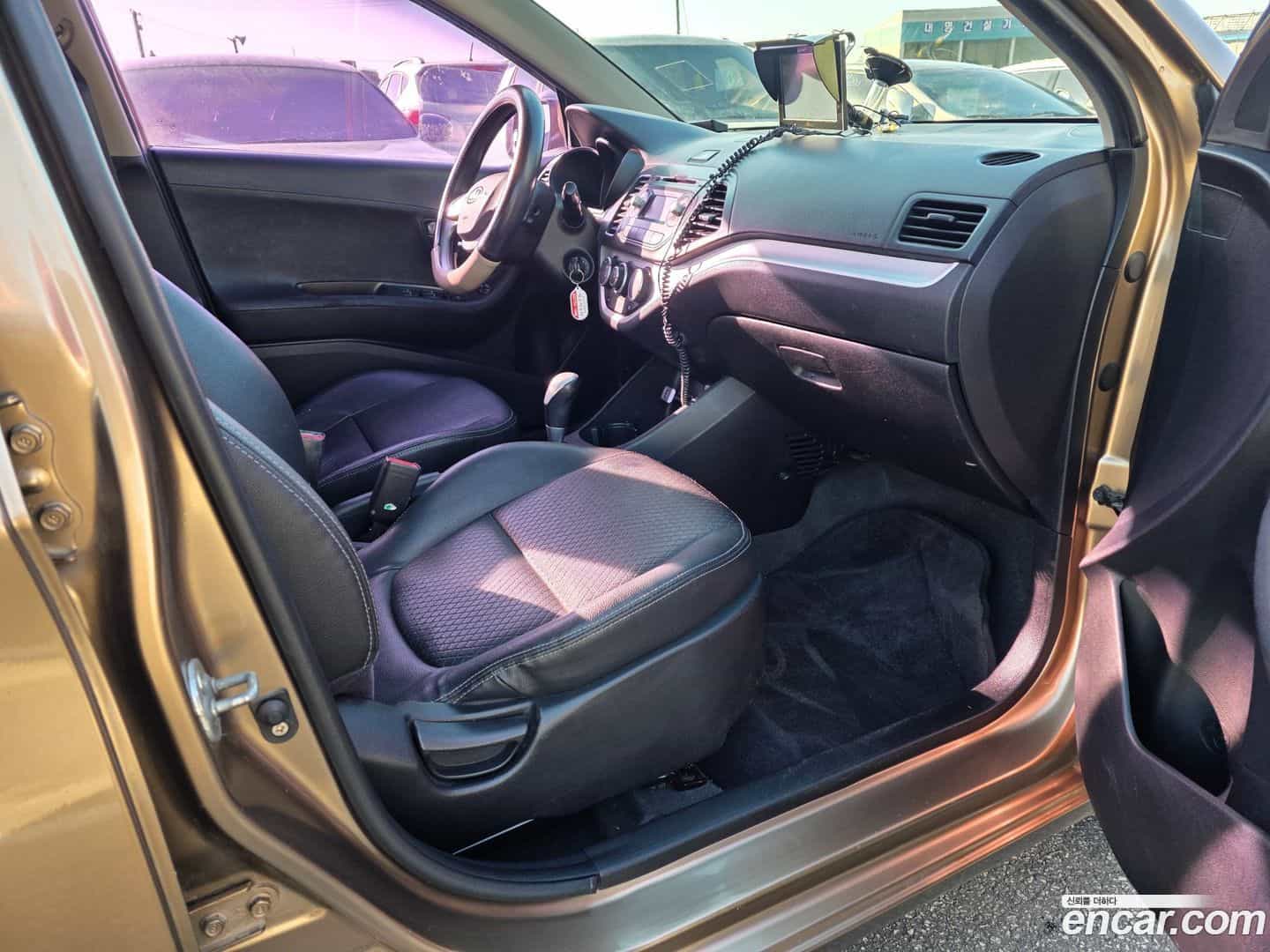 morning Kia 2011.10-INNER-008