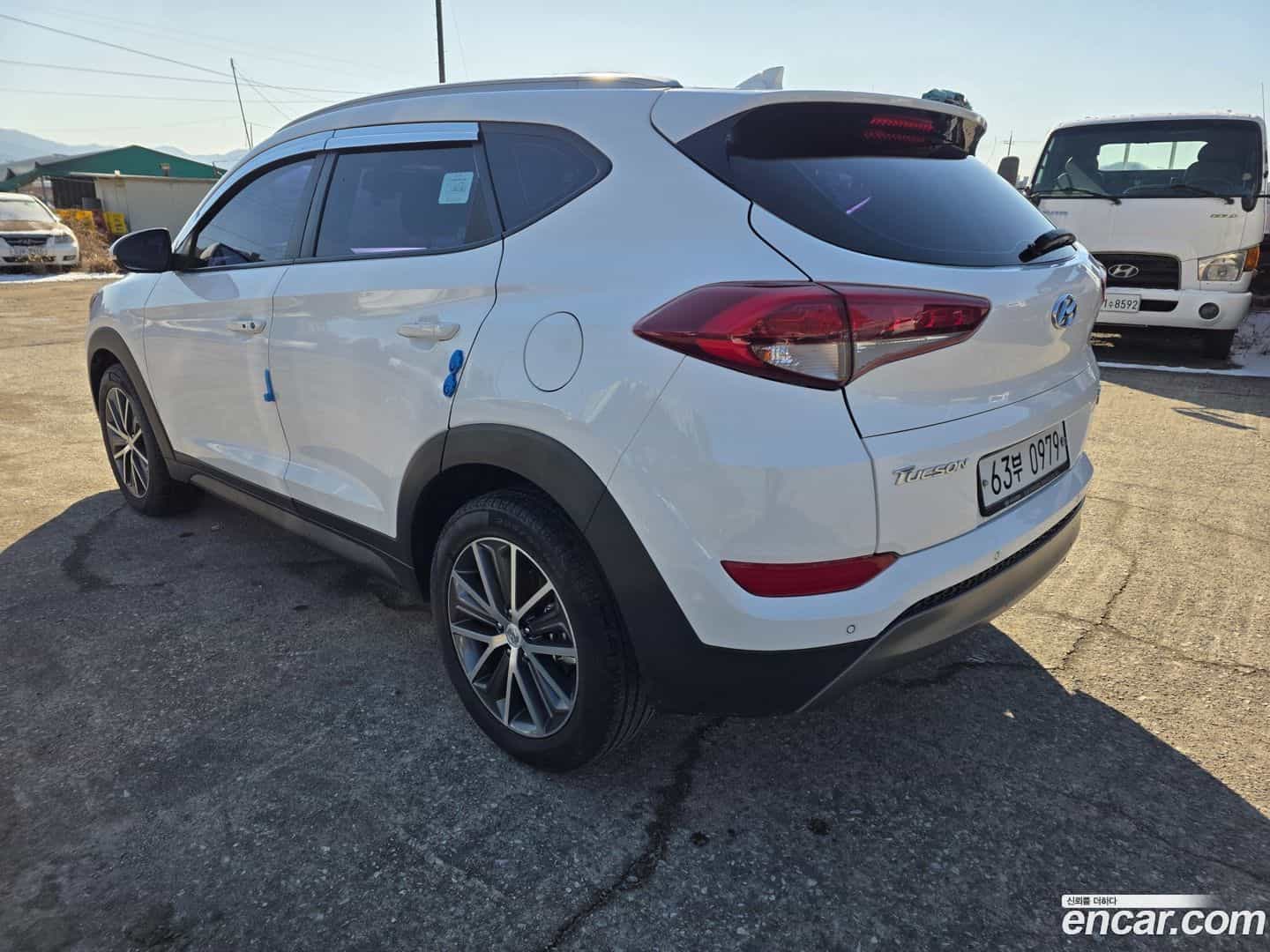 Tucson Hyundai 2015.10-OUTER-005