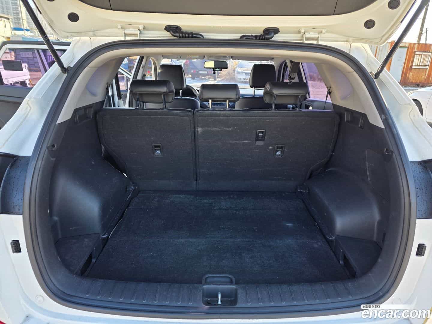 Tucson Hyundai 2015.10-INNER-010