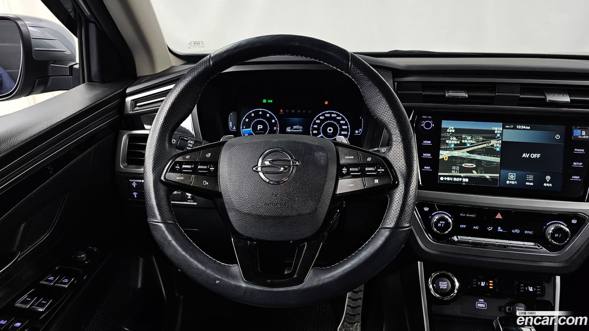 Main__Slider__Photo:KORANDO KG_Mobility_Ssangyong 2021.10-12